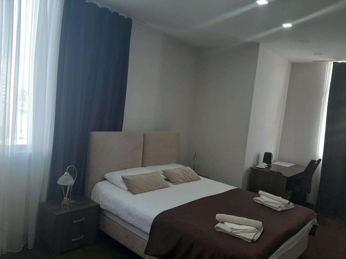 Hotel Usce Šabac Exteriér fotografie